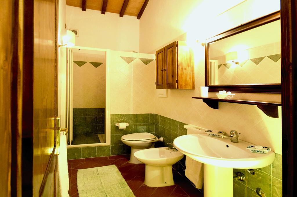 Orciatico Agriturismo San Francesco Amalia And Anna מראה חיצוני תמונה
